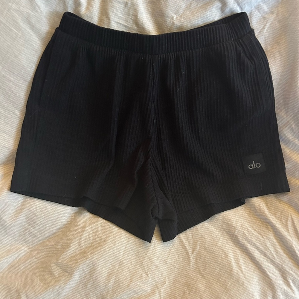 ALO Yoga Black Women's Shorts